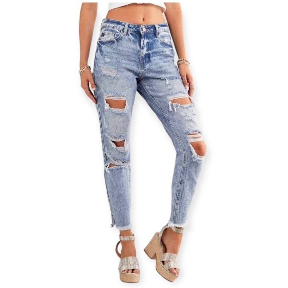KanCan High Rise Relaxed Taper Jeans Size 5 (26) Womens Distressed Raw Hem
